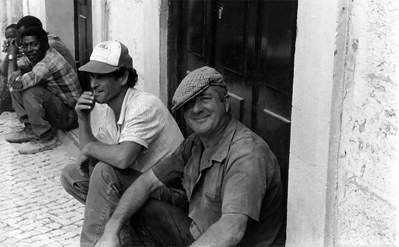 Lisbonne ouvriers en pause
